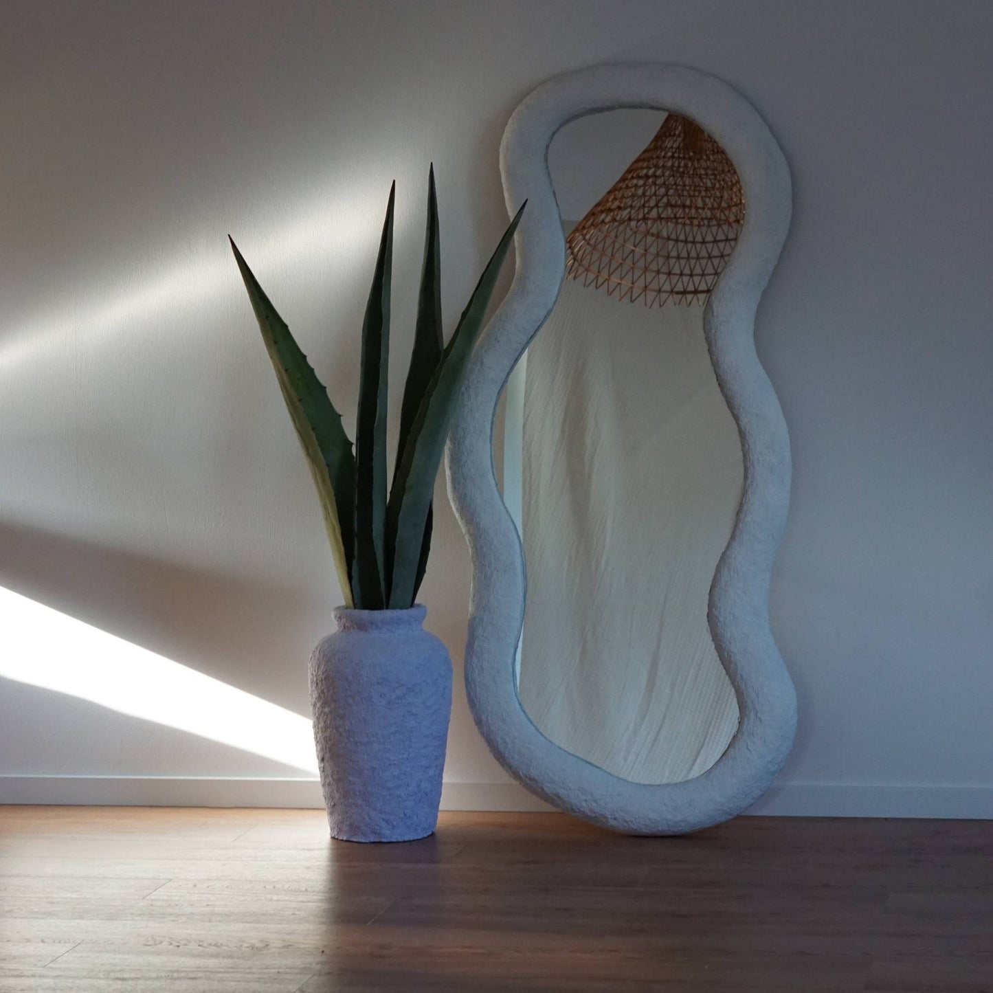 Paper Mirror